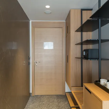 Mona Plaza Hotel Belgrade