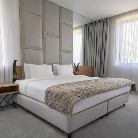 Otel Mona Plaza Belgrad